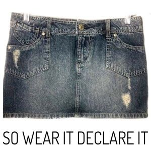 SO Wear It Declare It Distressed Blue Denim Mini Skirt Women’s Size 5